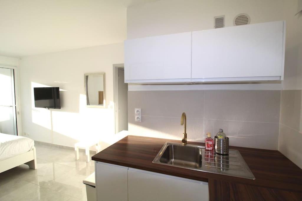 ! Le Beaulieu ! Clim, Terrasse, Central, Plage Apartment ลา กร็องเดอ-ม็อต ภายนอก รูปภาพ